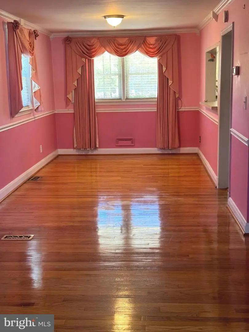 1525 Clairidge Rd, Baltimore, MD 21207 - #2