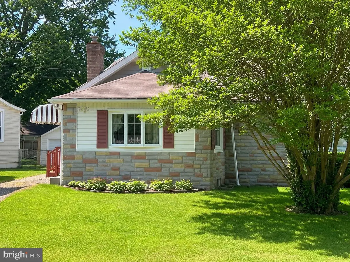 7405 Greenbank Rd, Baltimore, MD 21220 - #1