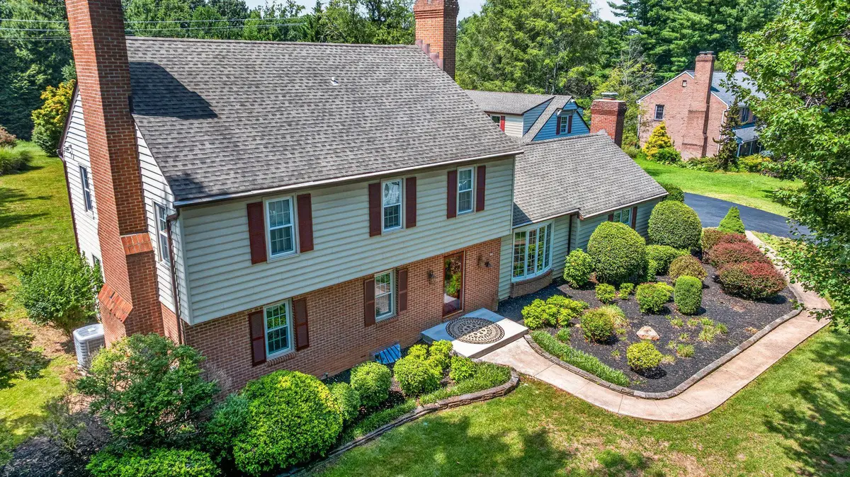 8 Tree Farm Ct, Glen Arm, MD 21057 - #1