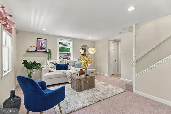 26 Hillside Ave, Cockeysville, MD 21030 - #3