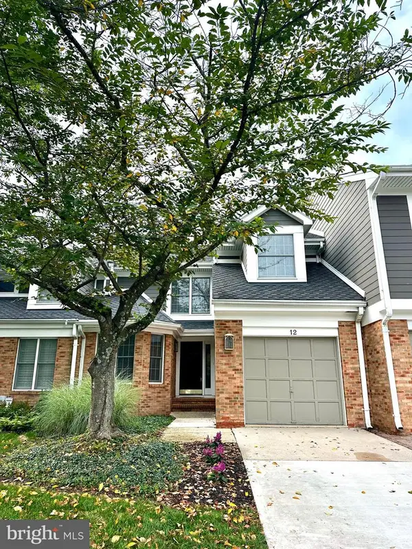 12 River Oaks Cir, BALTIMORE, MD 21208