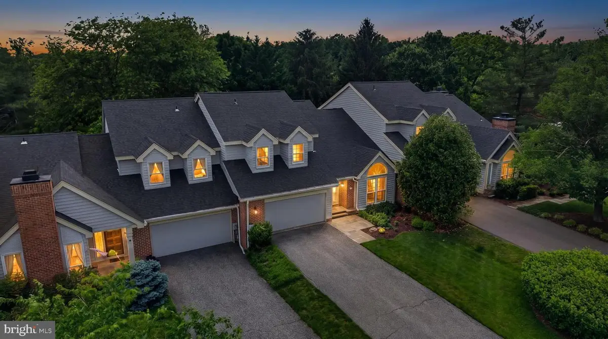 6 Nearfield Rd, Lutherville Timonium, MD 21093 - #1