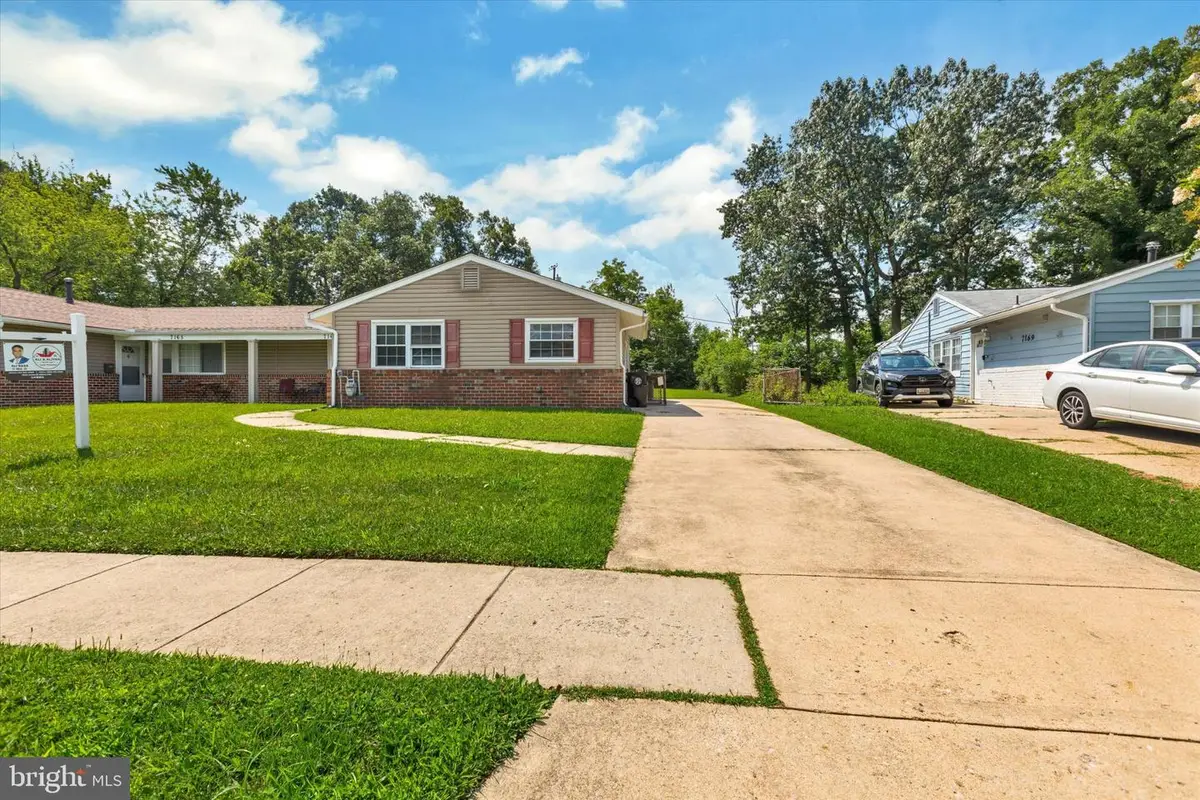 7167 Fairbrook Rd, Windsor Mill, MD 21244 - #1