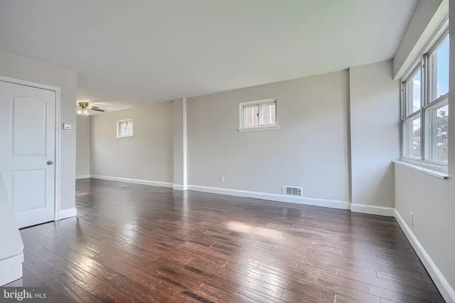 927 Elton Ave, Baltimore, MD 21224 - #2
