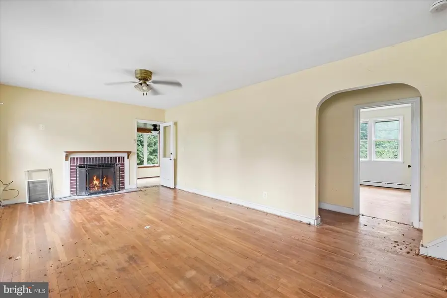 2016 Mosby Ave, Baltimore, MD 21207 - #2
