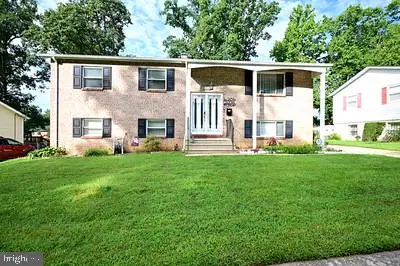 3036 Essex Rd, Gwynn Oak, MD 21207 - #2