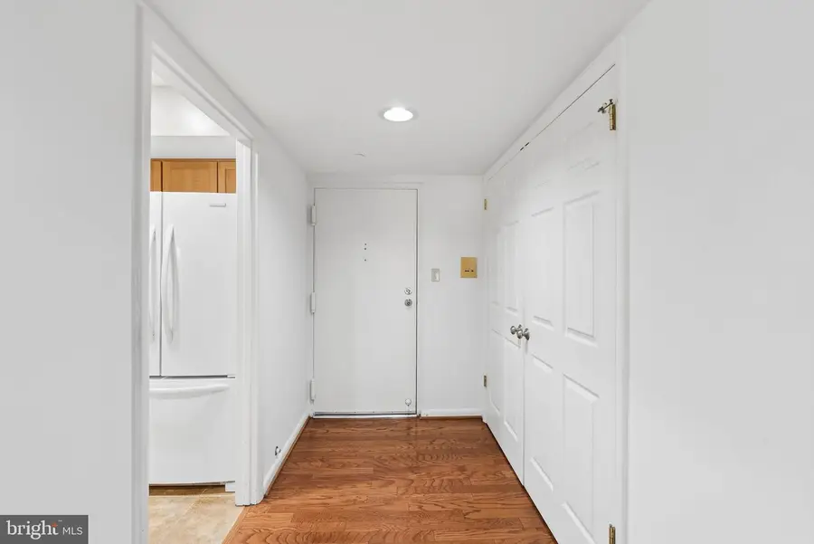 2 High Stepper Ct #104, Pikesville, MD 21208 - #3