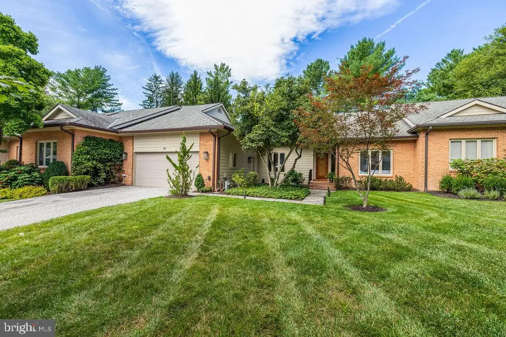 24 Seminary Dr, Lutherville Timonium, MD 21093 - #1
