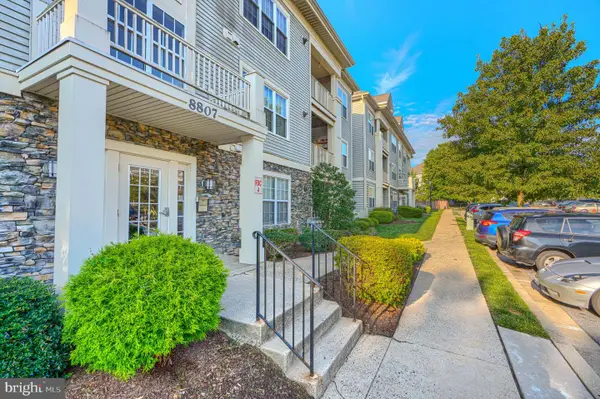 8807 Stone Ridge Cir #102, PIKESVILLE, MD 21208