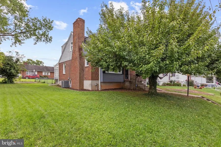 243 4th Ave, Baltimore, MD 21227 - #3
