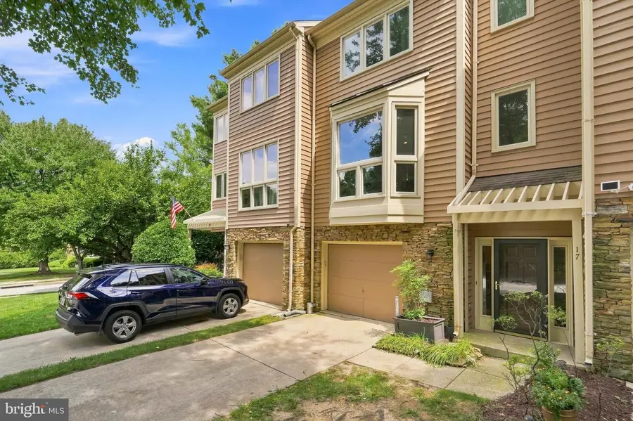 17 Huntchase Ct, Baltimore, MD 21209 - #2