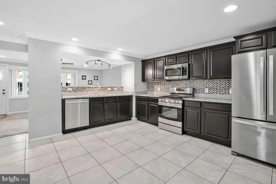 8135 Del Haven Rd, Baltimore, MD 21222 - #2