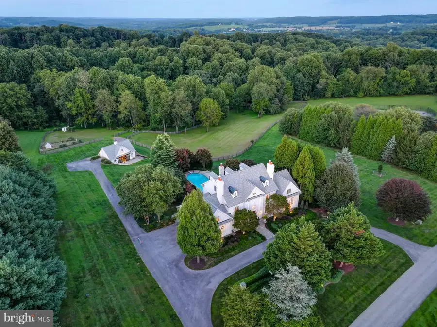 4346 Butler Rd, Glyndon, MD 21071 - #2