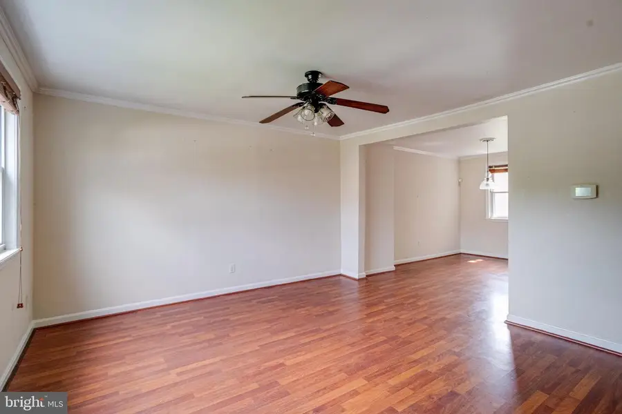 713 Eastshire Dr, Catonsville, MD 21228 - #3