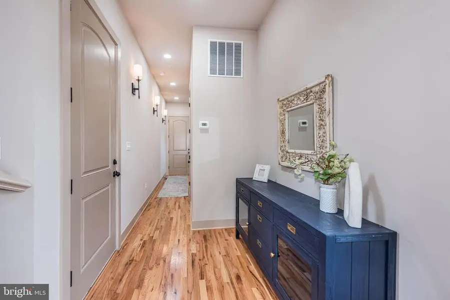 170 Winters Ln, Catonsville, MD 21228 - #2