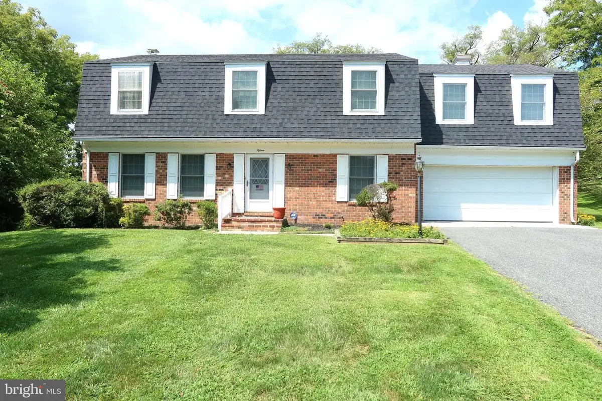 15 Lochmoor Ct, Lutherville Timonium, MD 21093 - #1