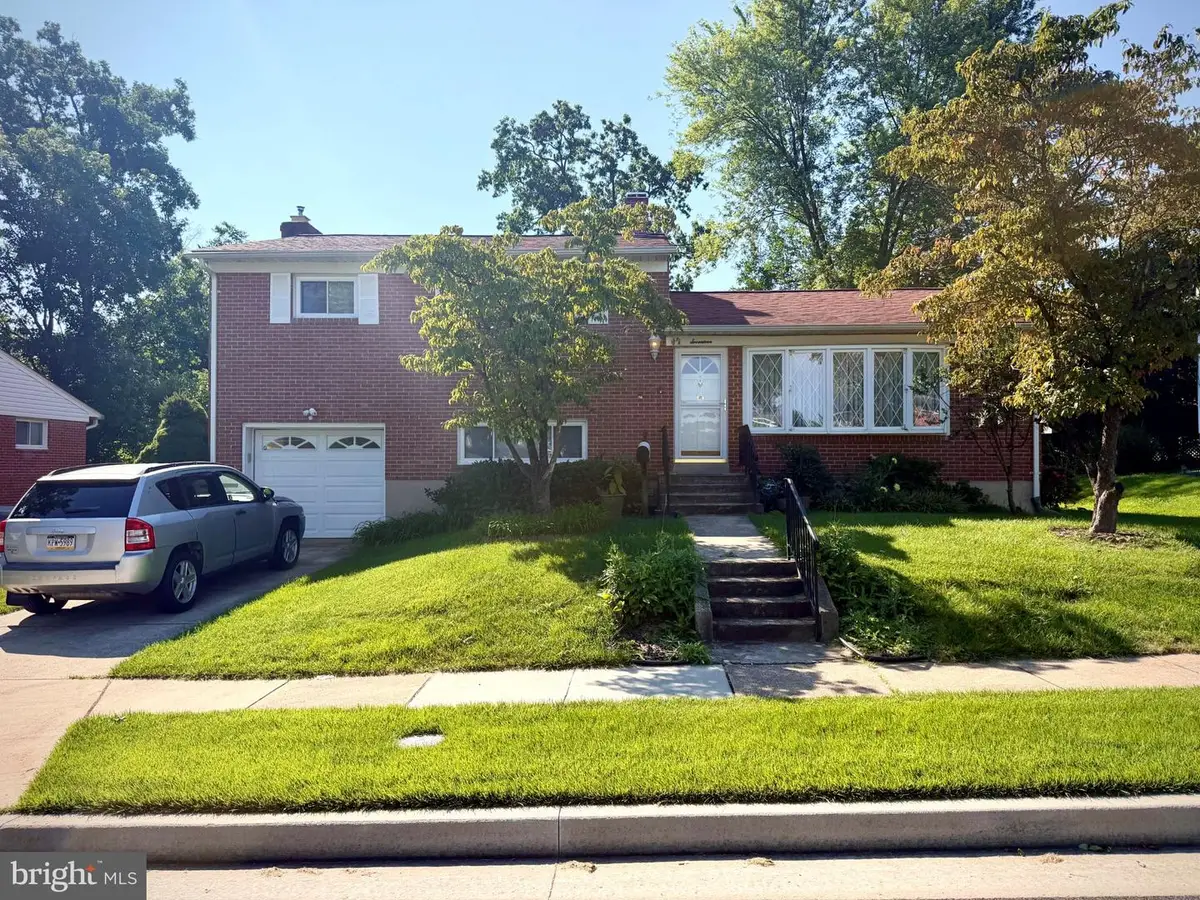 17 Wendslow Rd, Lutherville Timonium, MD 21093 - #1