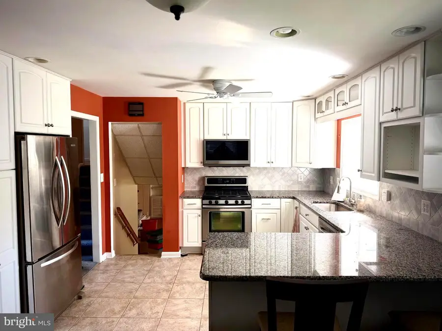 17 Wendslow Rd, Lutherville Timonium, MD 21093 - #2
