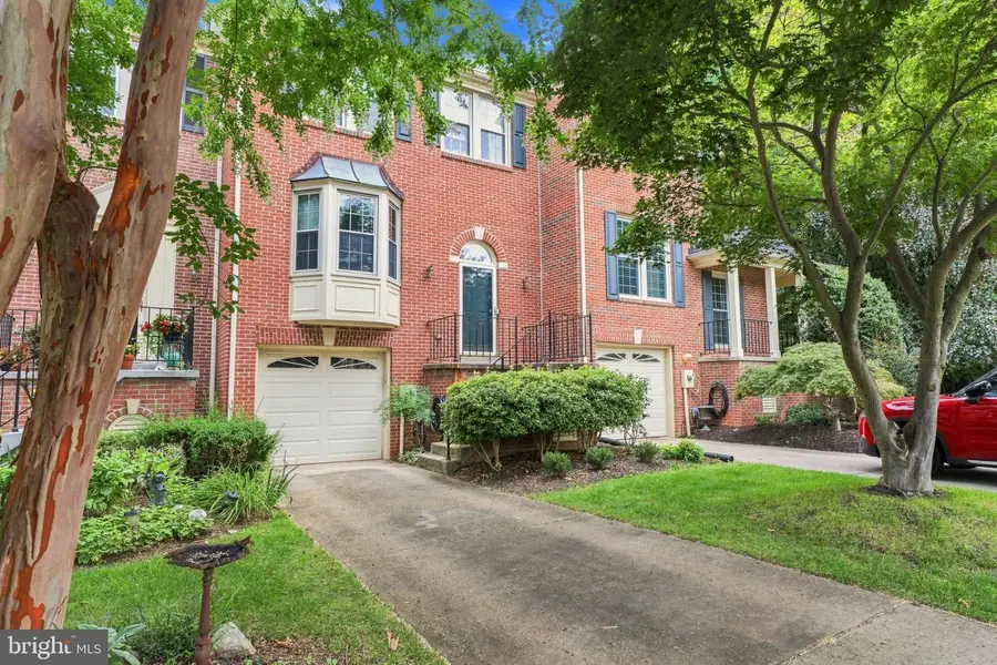 672 Budleigh Cir, Lutherville Timonium, MD 21093 - #2
