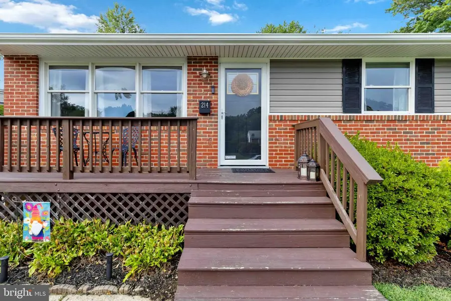 214 Highmeadow Rd, Reisterstown, MD 21136 - #3