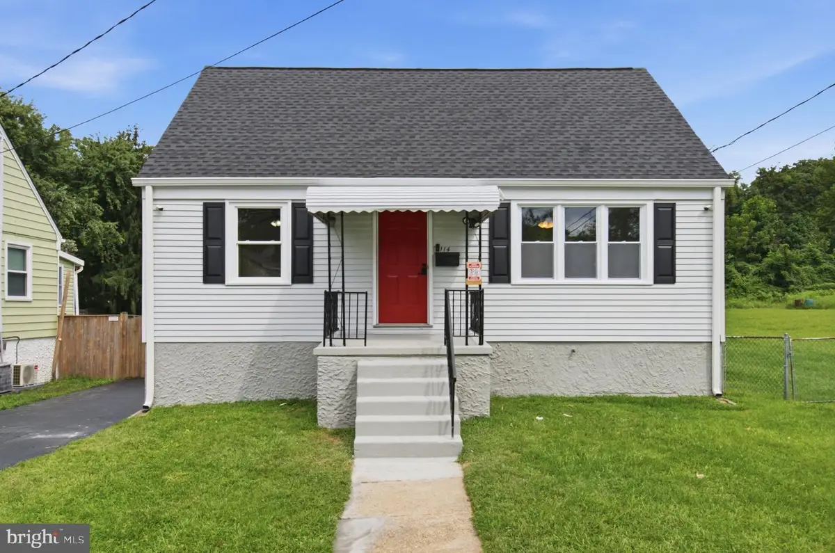 114 Mine Bank Ln, Halethorpe, MD 21227 - #1