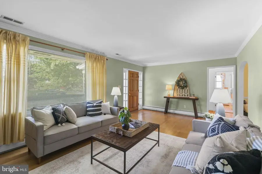 2206 Pleasant Dr, Baltimore, MD 21228 - #2