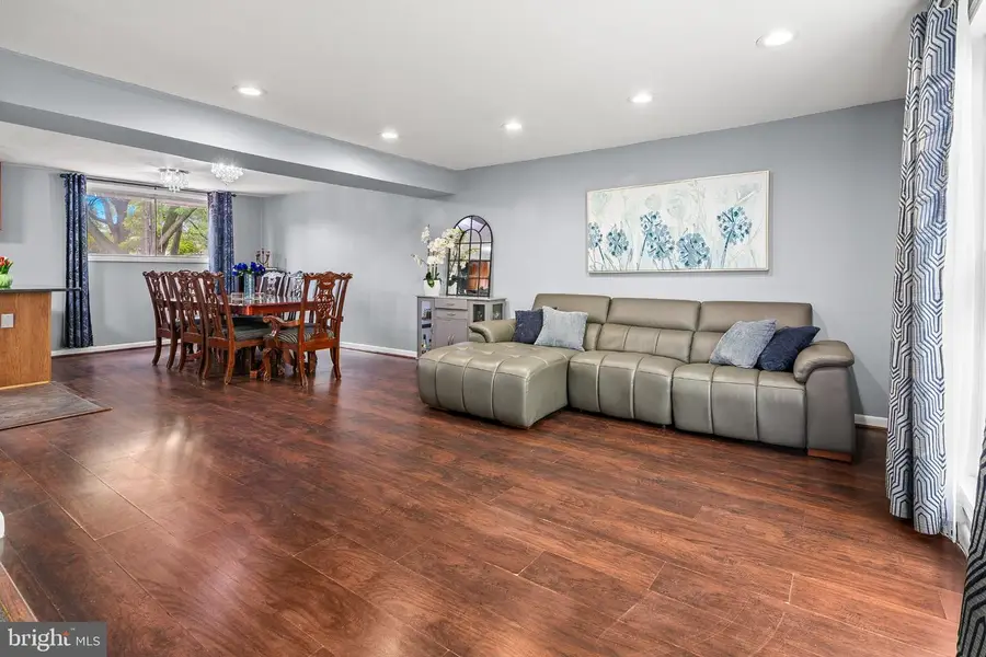 2428 Forest Green Rd, Baltimore, MD 21209 - #3
