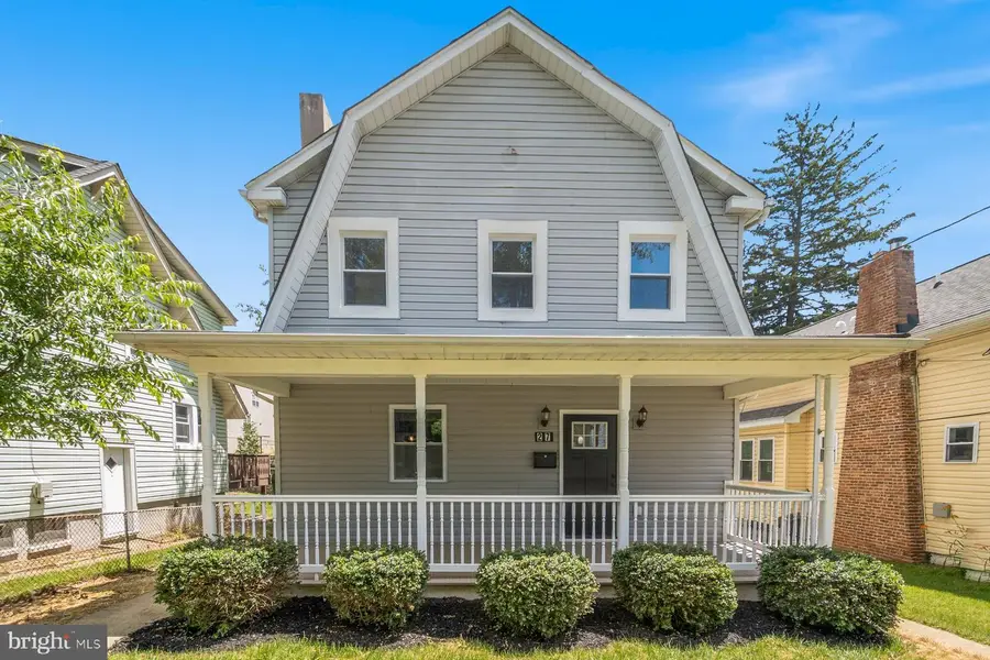 27 Glenwood Ave, Baltimore, MD 21228 - #3
