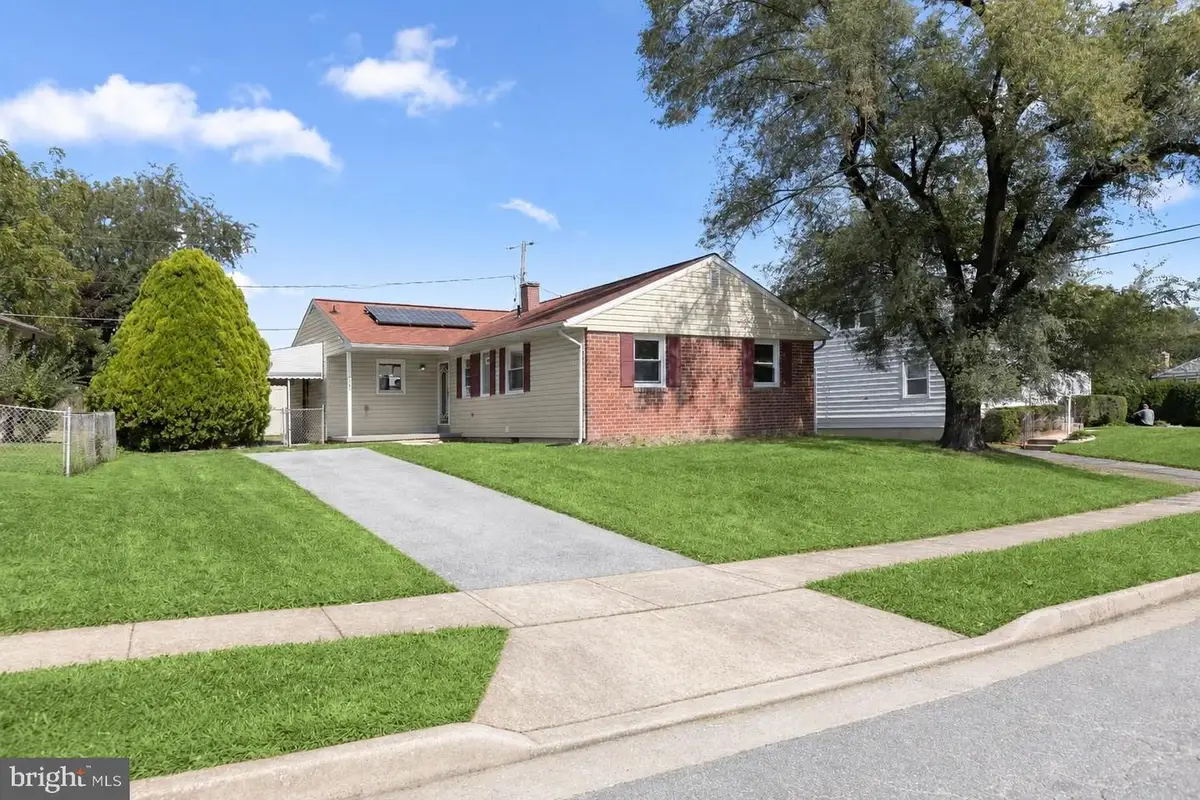 6802 Richardson Rd, Baltimore, MD 21207 - #1