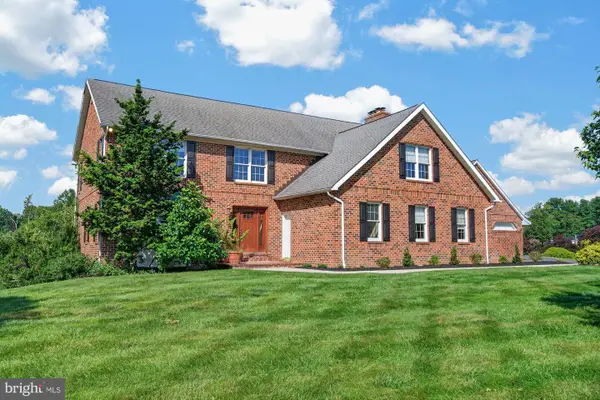 4 Country Hill Ct, KINGSVILLE, MD 21087