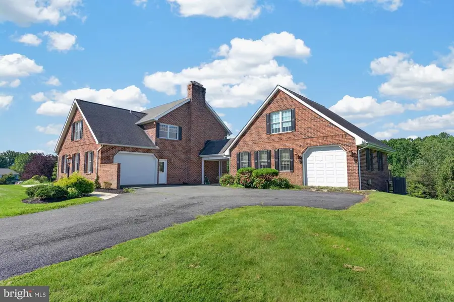 4 Country Hill Ct, Kingsville, MD 21087 - #2