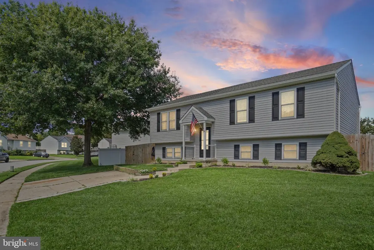 8 Taos Cir, Baltimore, MD 21220 - #1