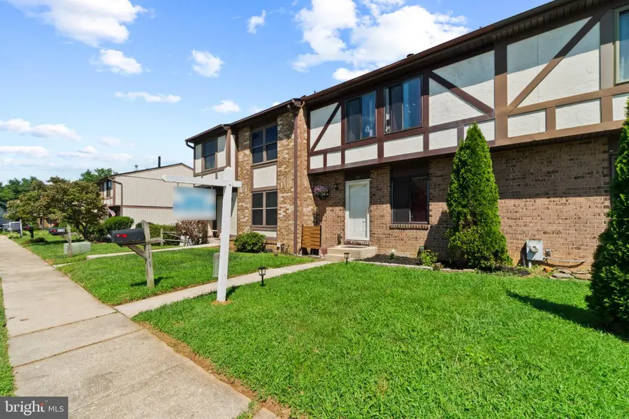 117 Bourbon Ct, Parkville, MD 21234 - #3