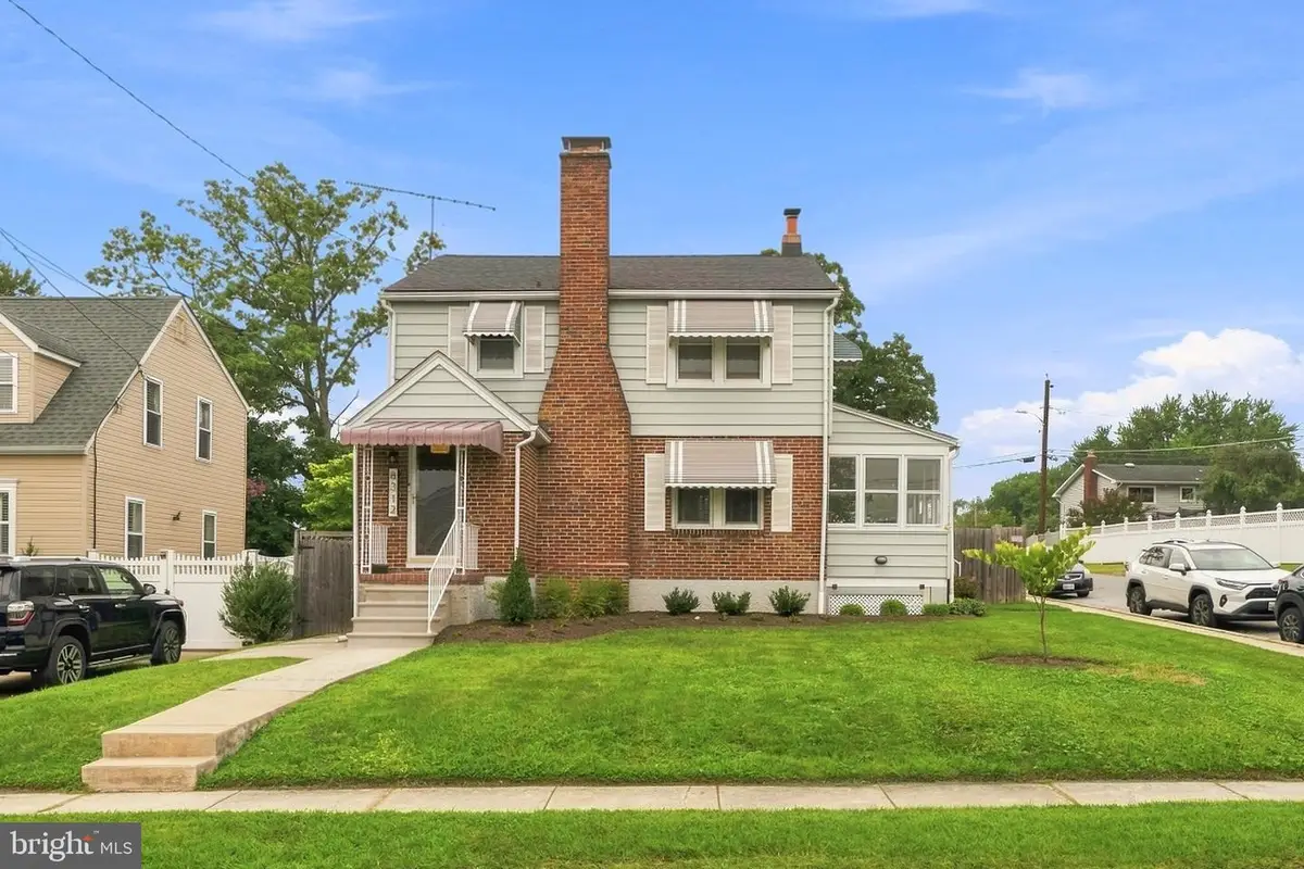 8312 Beryl Rd, Parkville, MD 21234 - #1