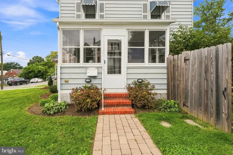 8312 Beryl Rd, Parkville, MD 21234 - #2