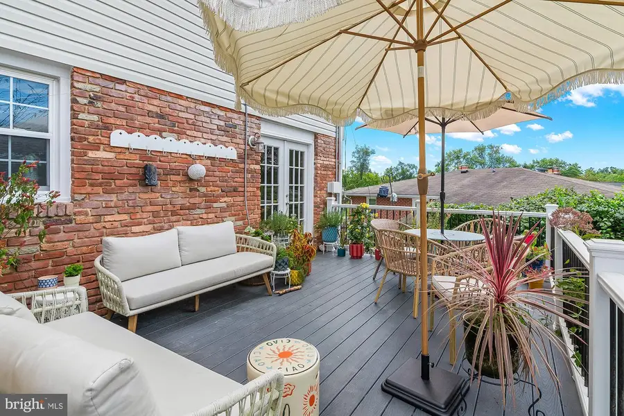 406 Neepier Rd, Catonsville, MD 21228 - #2