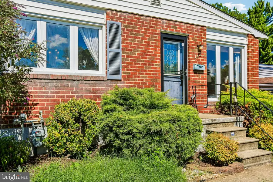 14 Arkla Ct, Catonsville, MD 21228 - #2