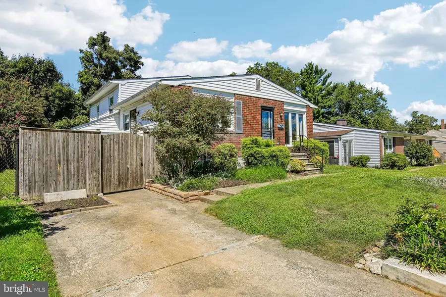 14 Arkla Ct, Catonsville, MD 21228 - #3