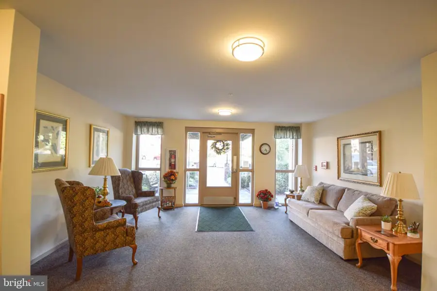 3905 Darleigh Rd #1e, Nottingham, MD 21236 - #3
