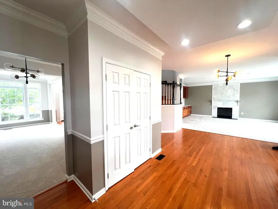 711 Walnut Grove Rd, Essex, MD 21221 - #2