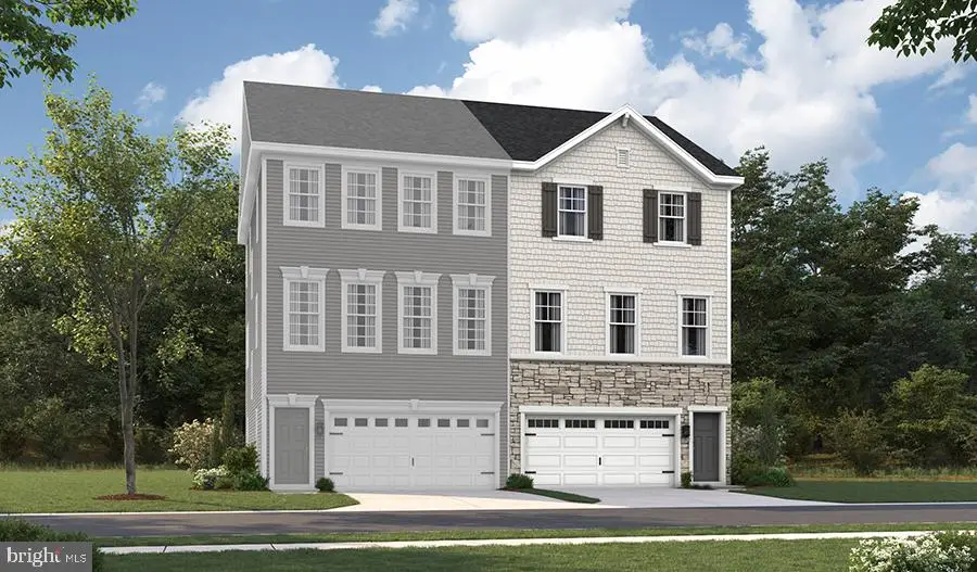 2951 N Rolling Manor Way, Baltimore, MD 21244 - #1