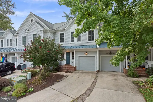 826 Charles James Cir, ELLICOTT CITY, MD 21043