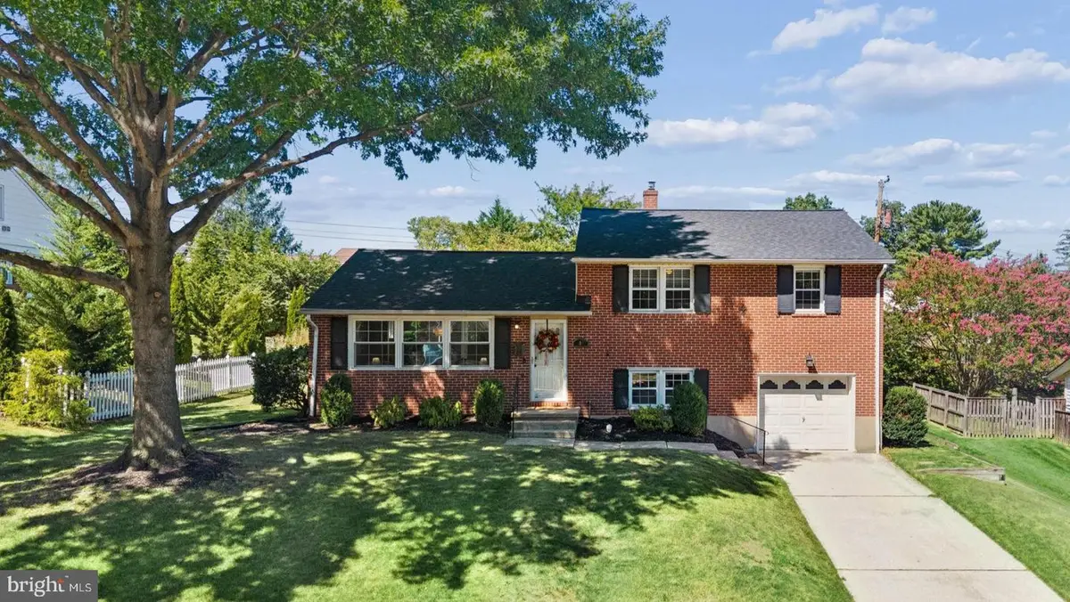 106 E Aylesbury Rd, Lutherville Timonium, MD 21093 - #1