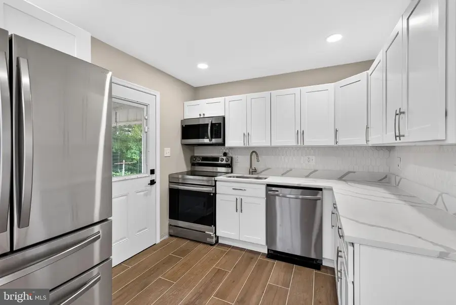 1132 Stephen Dr, Middle River, MD 21220 - #2