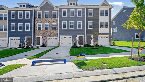 5009 Silver Oak Dr, ROSEDALE, MD 21237