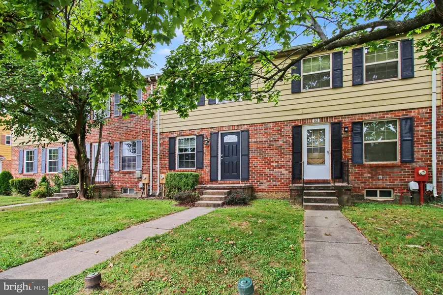 20 Lockett Ct, Baltimore, MD 21221 - #3