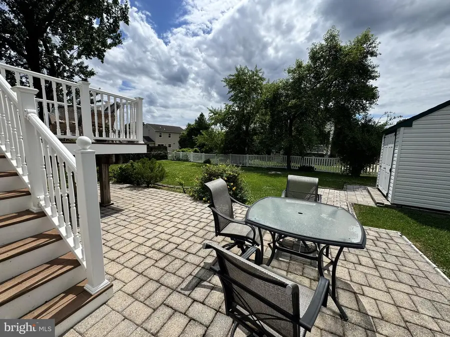4 Mckenna Ct, Parkville, MD 21234 - #3