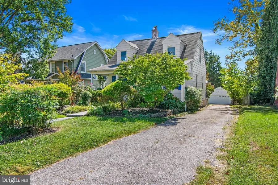 4211 Kensington Rd, Baltimore, MD 21229 - #2