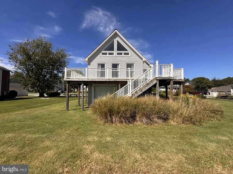 9011 Chesapeake Ave, Sparrows Point, MD 21219 - #2