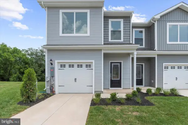 8108 Bartholomew Ct, BALTIMORE, MD 21206